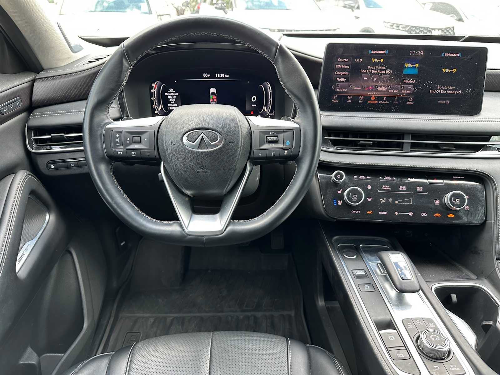 Used 2023 INFINITI QX60 Sensory w/ Vision Package image 25