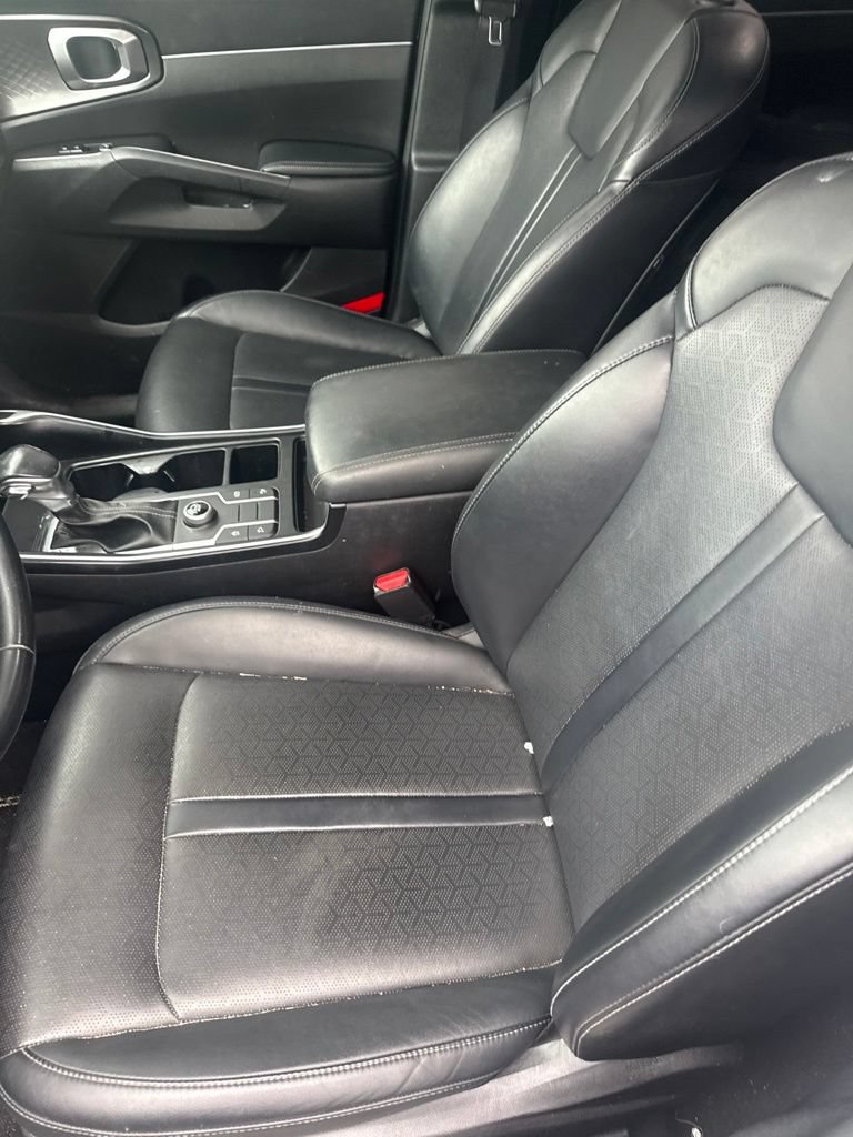 Used 2021 Kia Sorento S w/ Panoramic Sunroof Package FWD image 5
