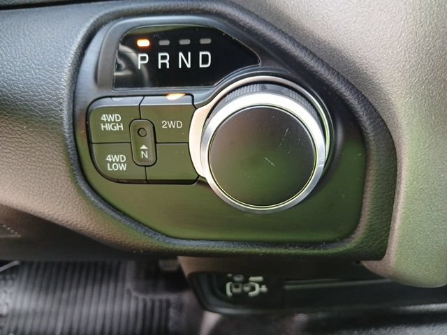 Used 2022 RAM 2500 Tradesman w/ Chrome Appearance Group AWD/4WD image 53