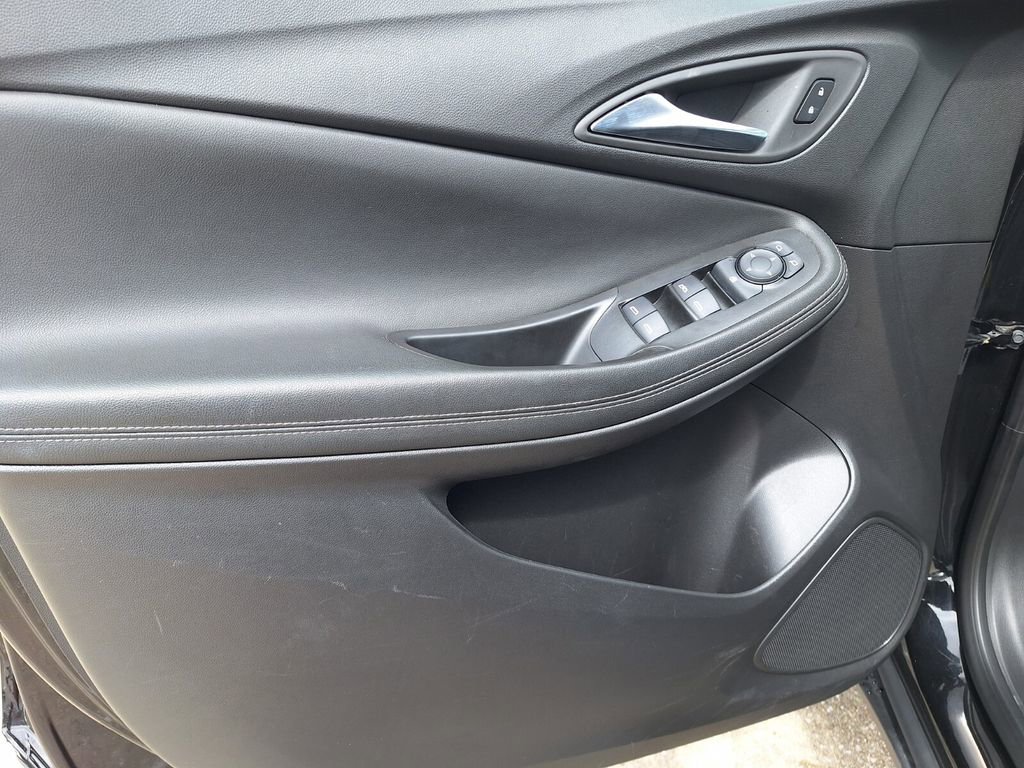 Used 2025 Buick Encore GX Preferred image 29