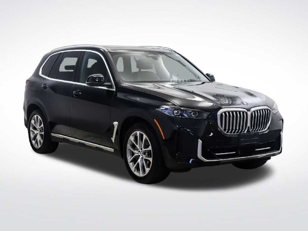 Used 2024 BMW X5 xDrive40i w/ Premium Package AWD/4WD image 7