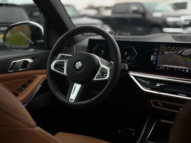 Certified 2026 BMW X5 xDrive40i w/ M Sport Package image 24