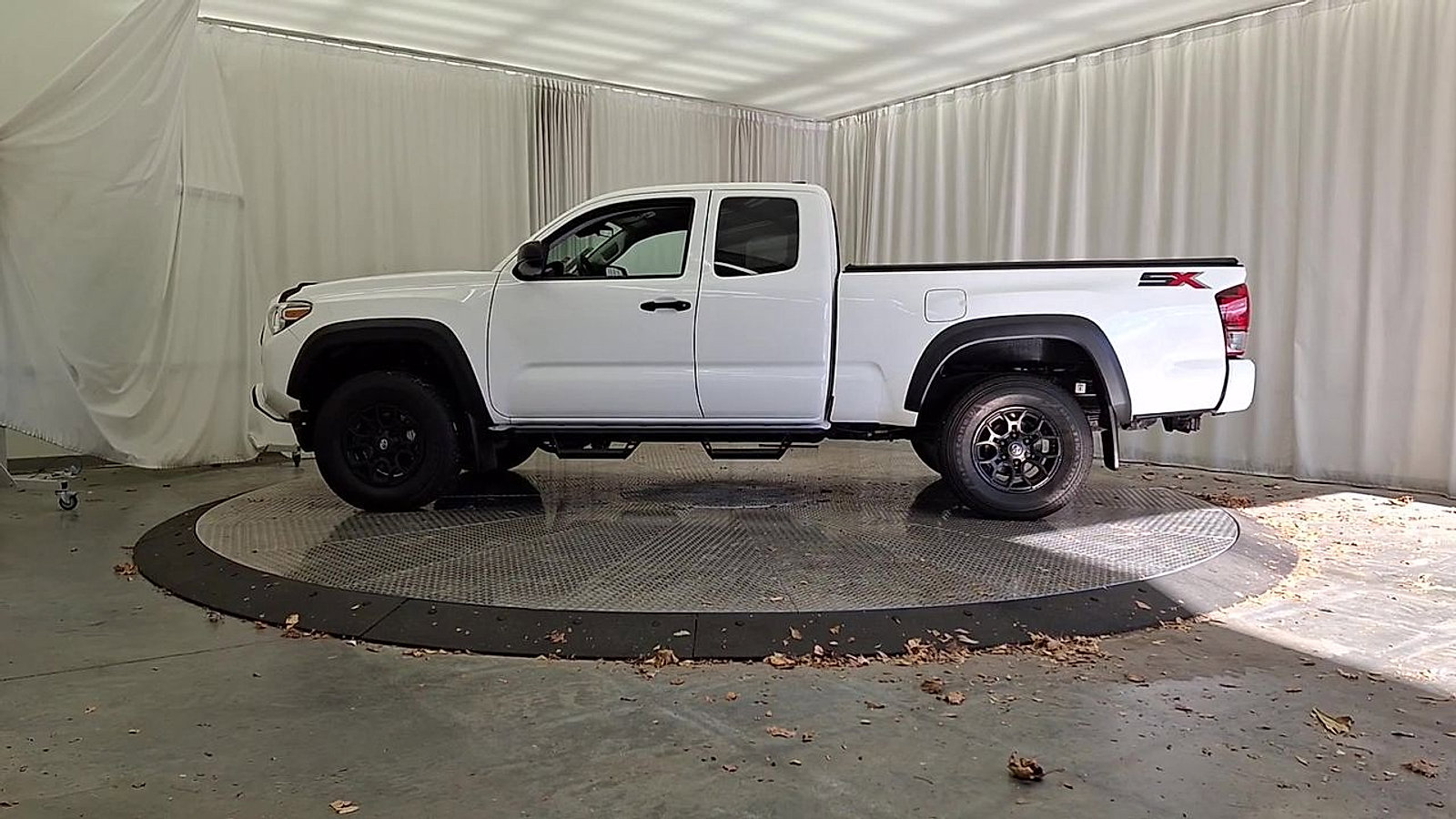 Certified 2021 Toyota Tacoma SR image 2