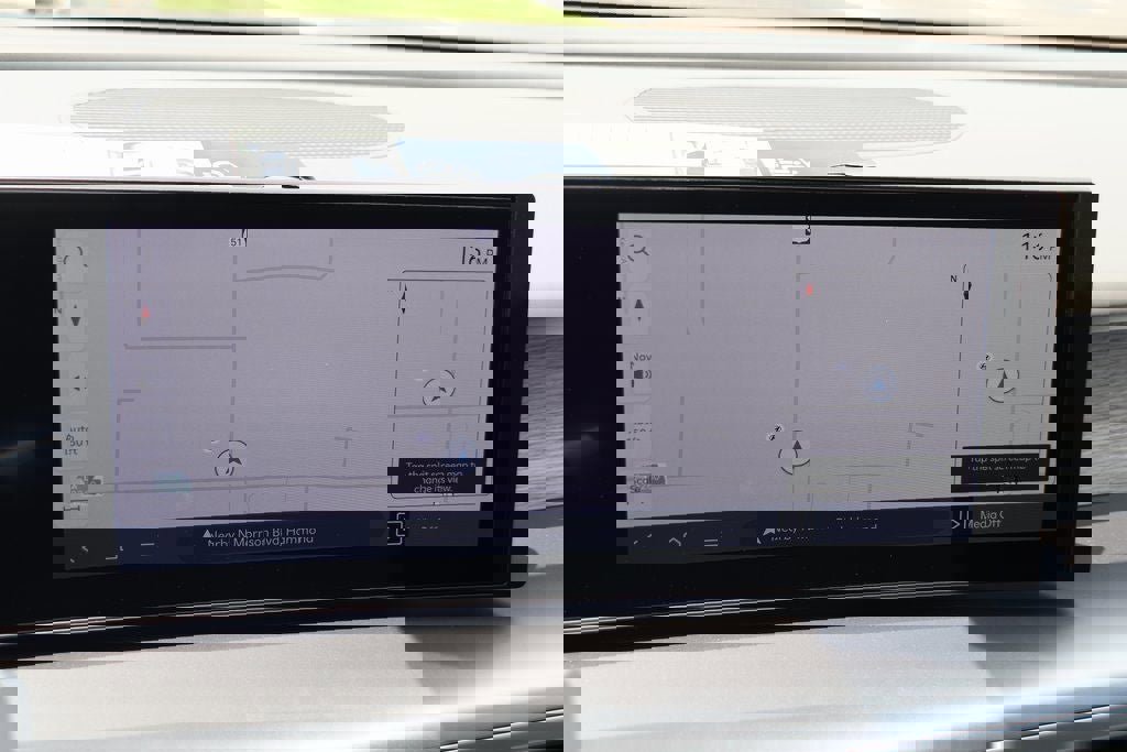 New 2026 Hyundai Ioniq 9 SEL image 3