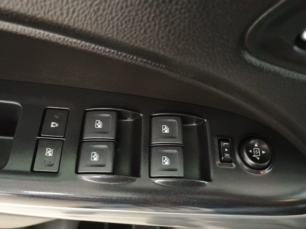 Used 2019 Chevrolet Colorado ZR2 w/ ZR2 Midnight Special Edition image 20