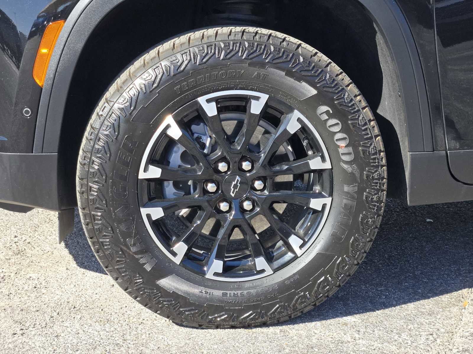 Certified 2025 Chevrolet Traverse Z71 w/ Enhanced Driving Package image 13