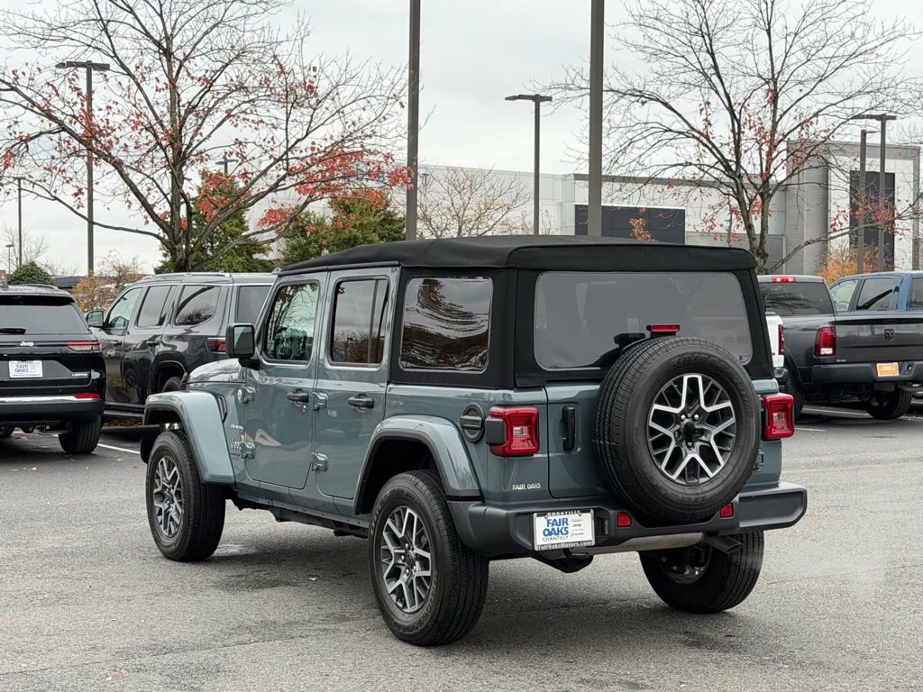 Certified 2024 Jeep Wrangler Sahara image 9