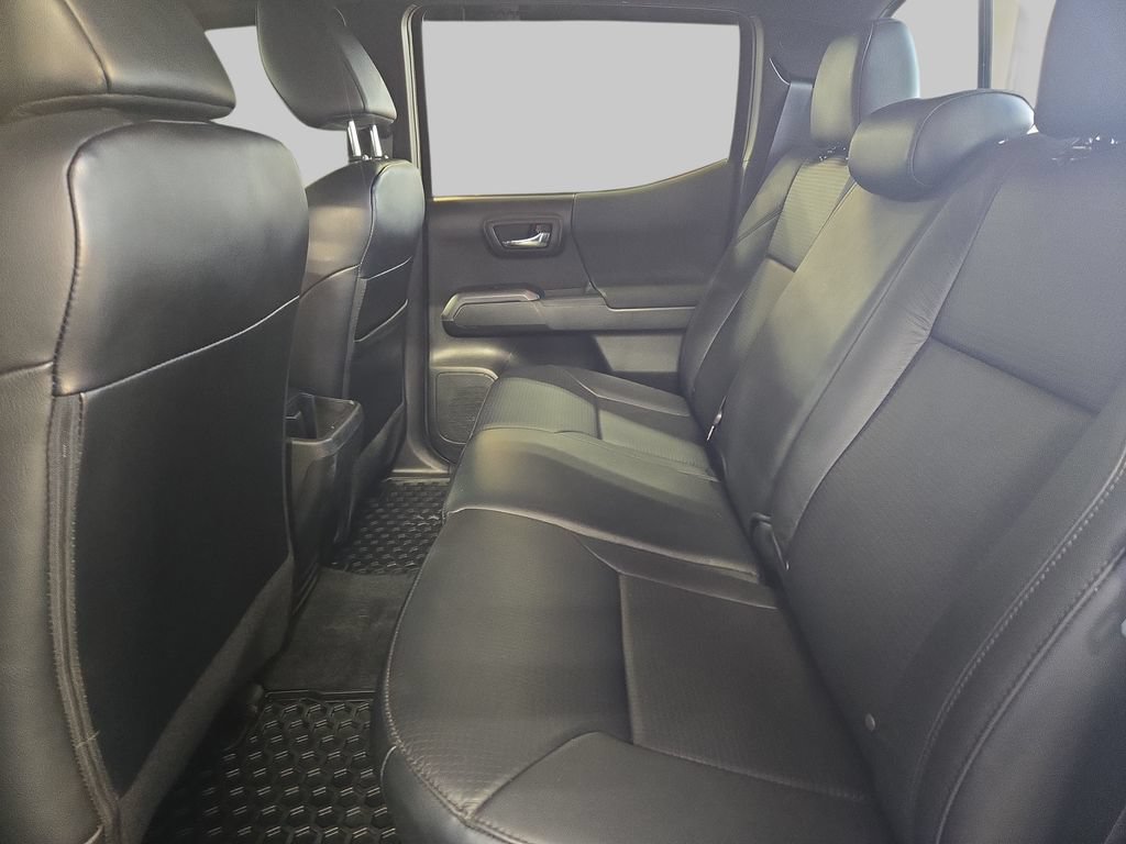 Used 2021 Toyota Tacoma 4x4 Double Cab image 16