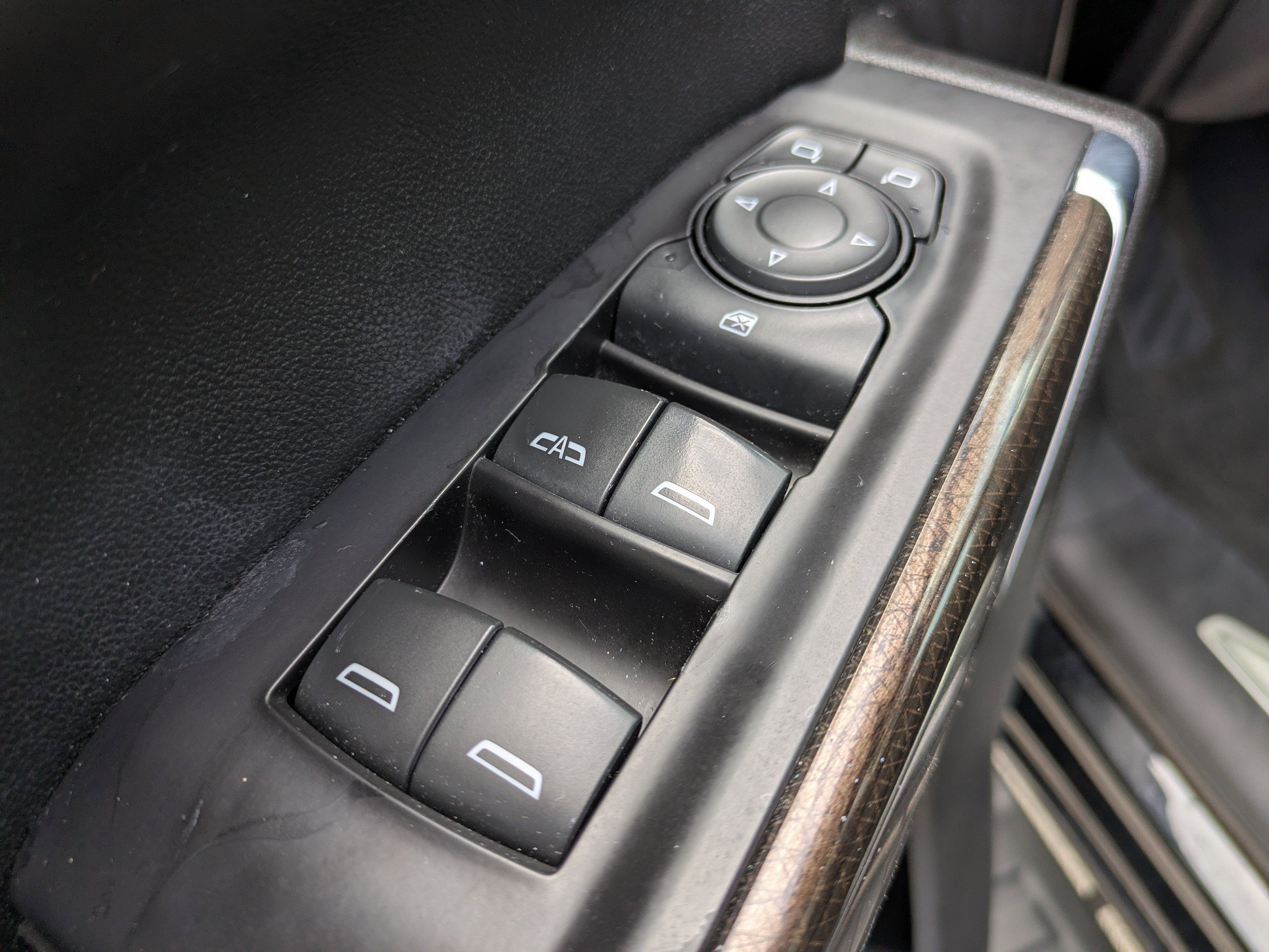 Used 2021 Chevrolet Silverado 1500 LT image 19