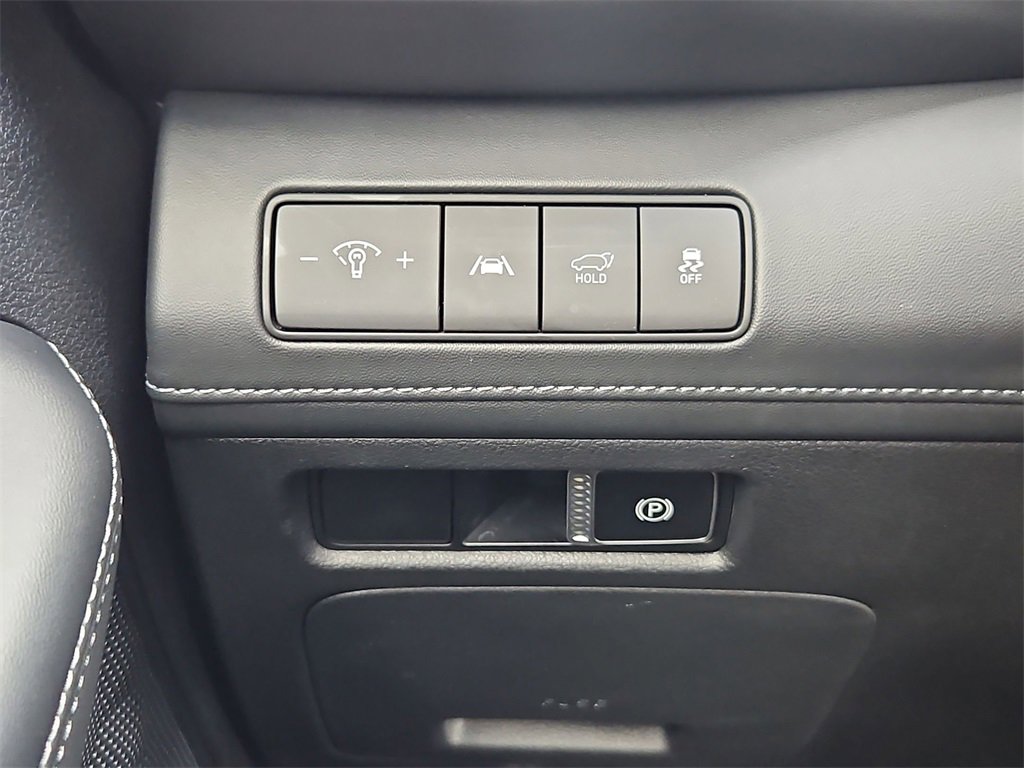 Used 2022 Hyundai Santa Fe Limited w/ Cargo Package image 18