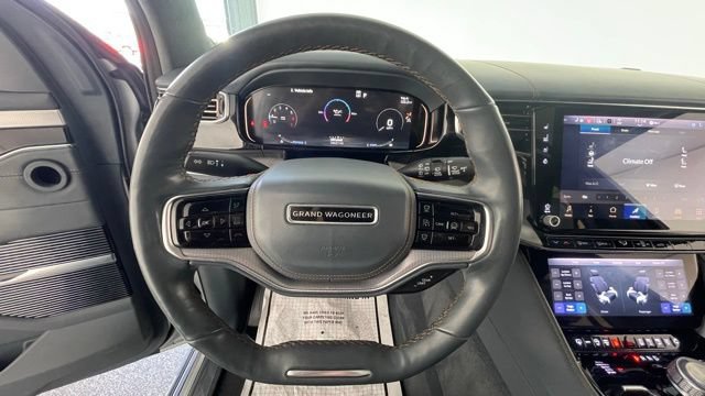 Used 2023 Jeep Grand Wagoneer Series III AWD/4WD image 35