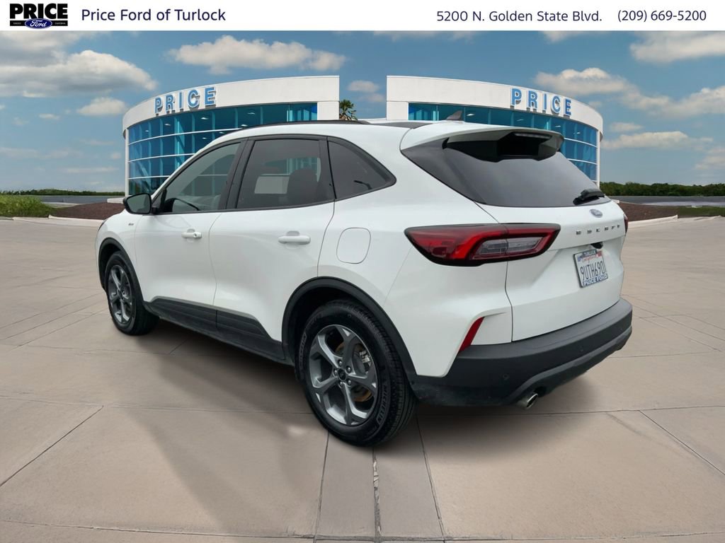Used 2025 Ford Escape ST-Line w/ Tech Pack #1 image 7