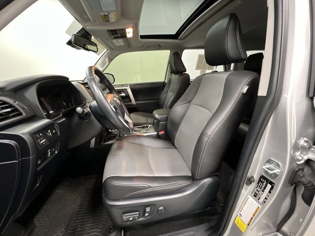 Certified 2023 Toyota 4Runner SR5 Premium w/ Moonroof Package AWD/4WD image 20