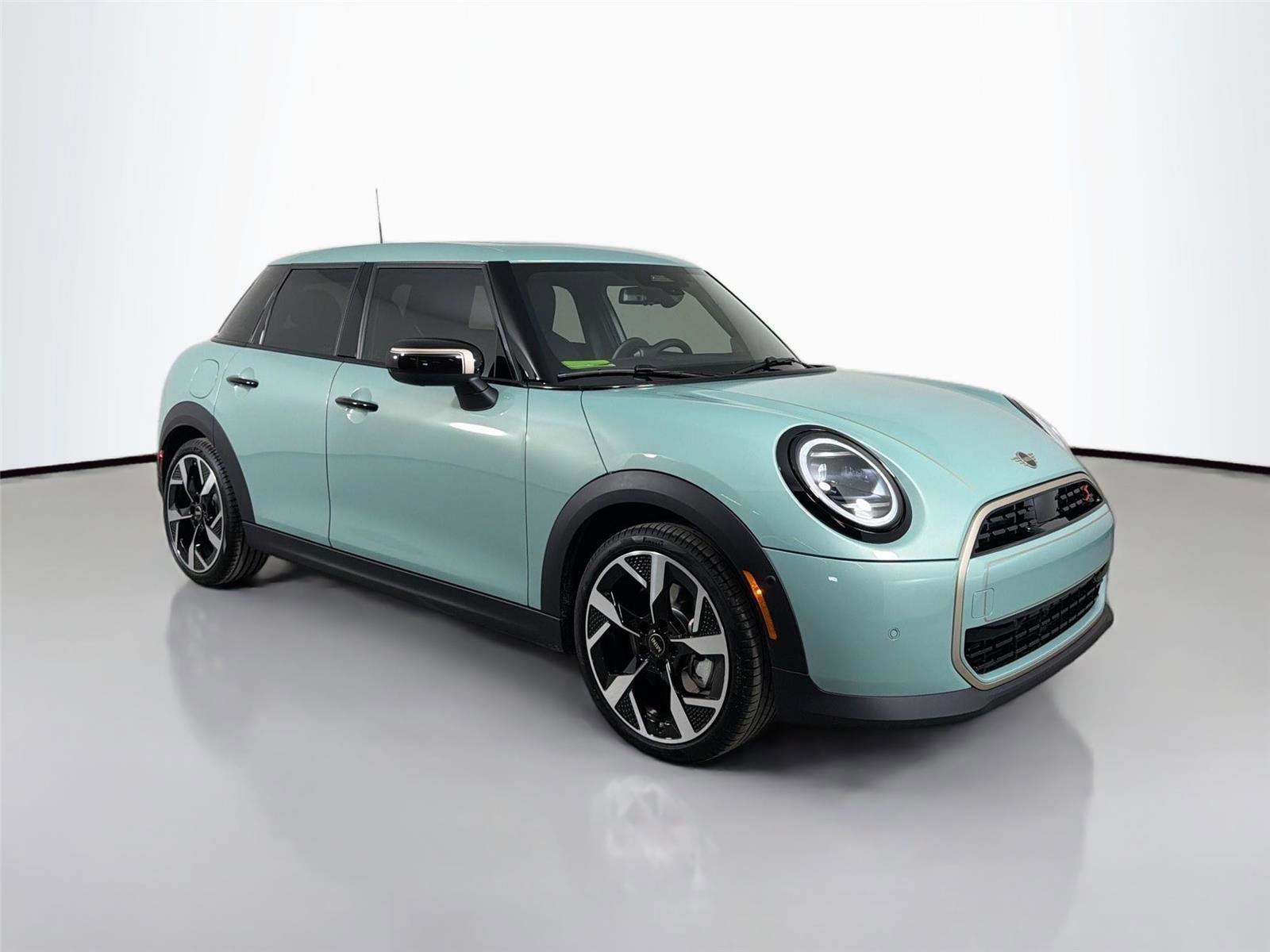 New 2026 MINI Cooper S FWD image 3