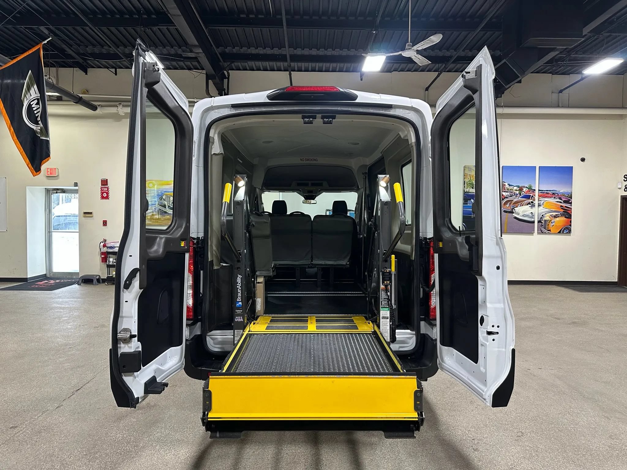 Used 2020 Ford Transit 150 Medium Roof RWD image 45