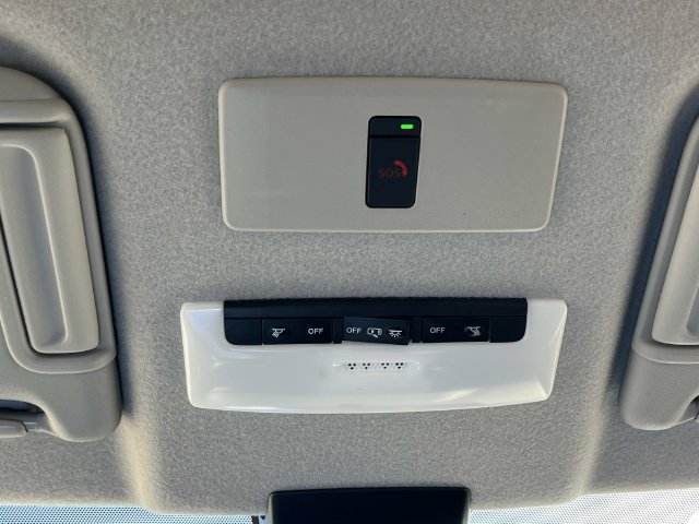 Used 2024 Nissan Kicks SV w/ Exterior Package FWD image 36