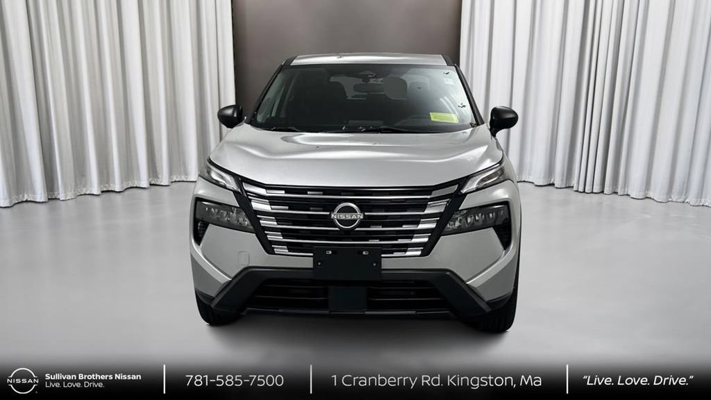 Certified 2024 Nissan Rogue S AWD/4WD image 2