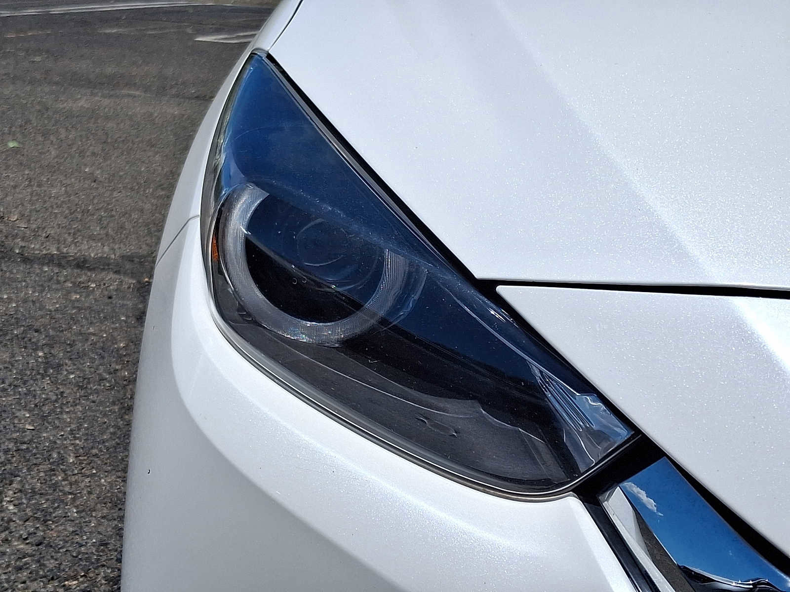 Used 2018 MAZDA MAZDA3 Grand Touring w/ Premium Equipment Package FWD image 9