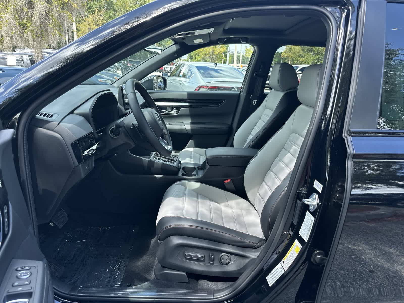New 2027 Honda CR-V Sport Touring image 2