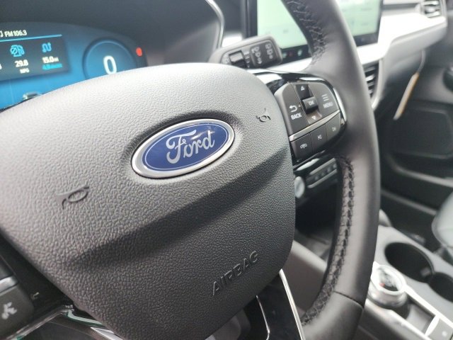 New 2025 Ford Escape SE w/ PHEV Premium Package image 22