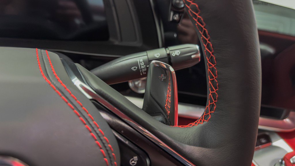 Used 2024 Chevrolet Corvette Stingray Premium Conv w/ Z51 Performance Package image 38