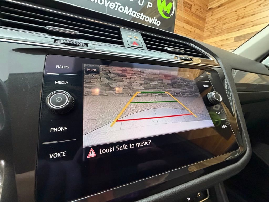 Used 2019 Volkswagen Tiguan SE w/ 3rd Row Seat Package AWD/4WD image 20