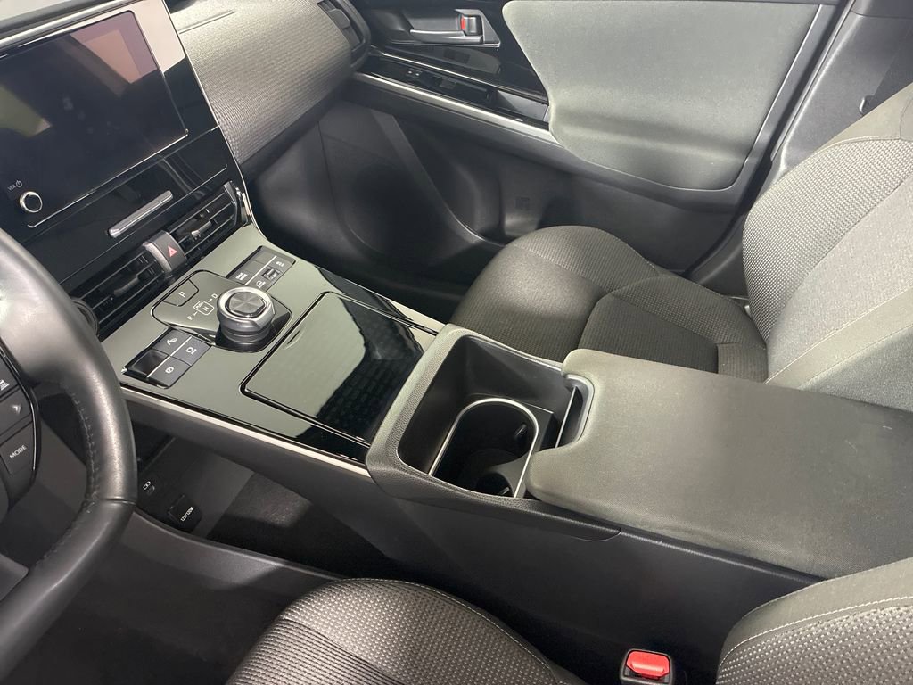 Used 2024 Subaru Solterra AWD/4WD image 26