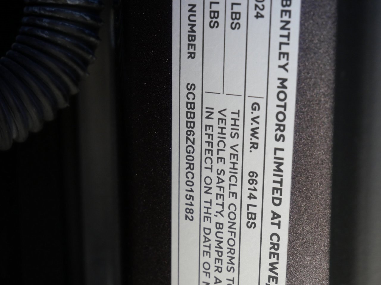 Used 2024 Bentley Flying Spur W12 image 30