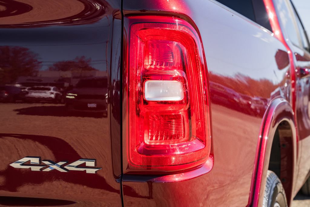 Used 2025 RAM 1500 Laramie image 6