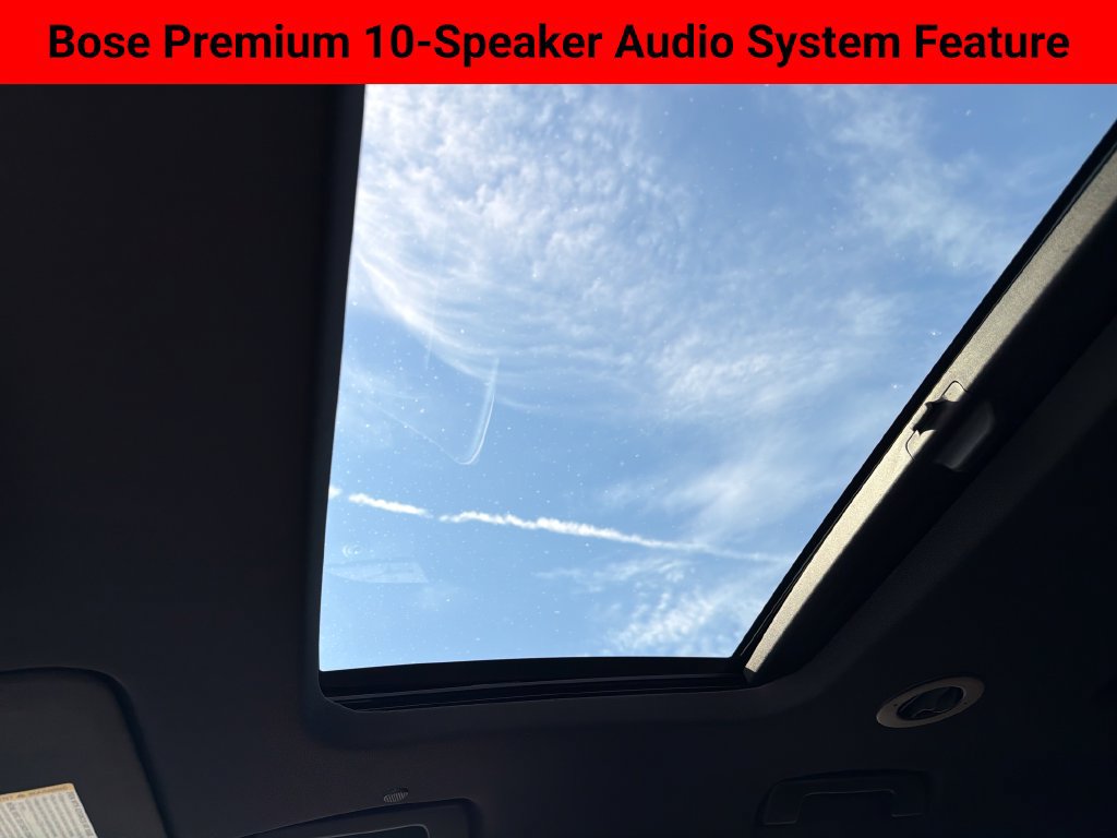 Certified 2023 Chevrolet Traverse Premier w/ Redline Edition AWD/4WD image 26