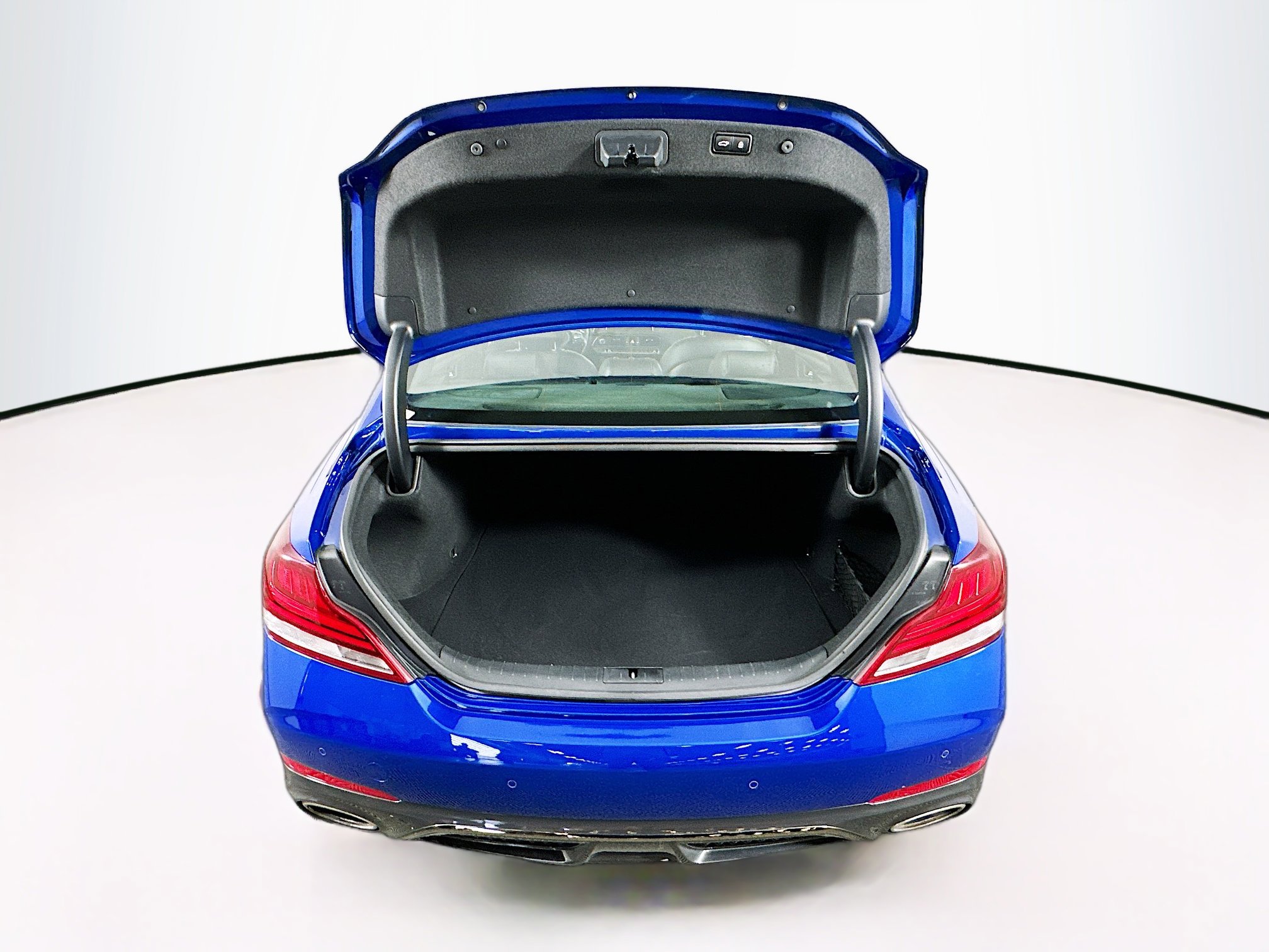 Used 2021 Genesis G70 3.3T w/ Sport Package image 29