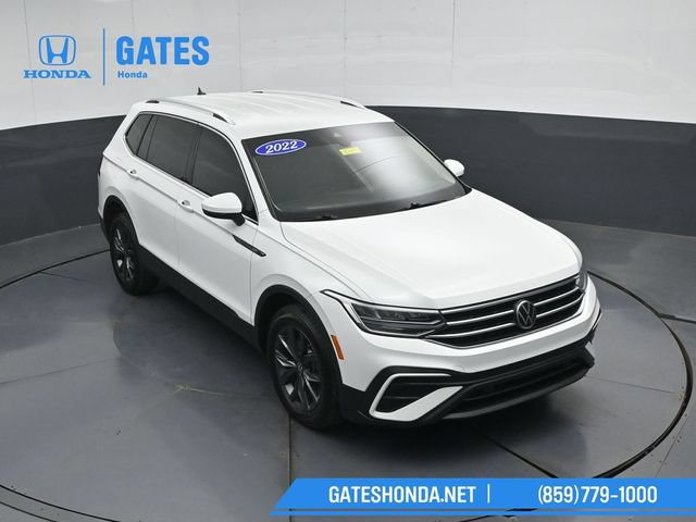 Used 2022 Volkswagen Tiguan SE FWD image 51