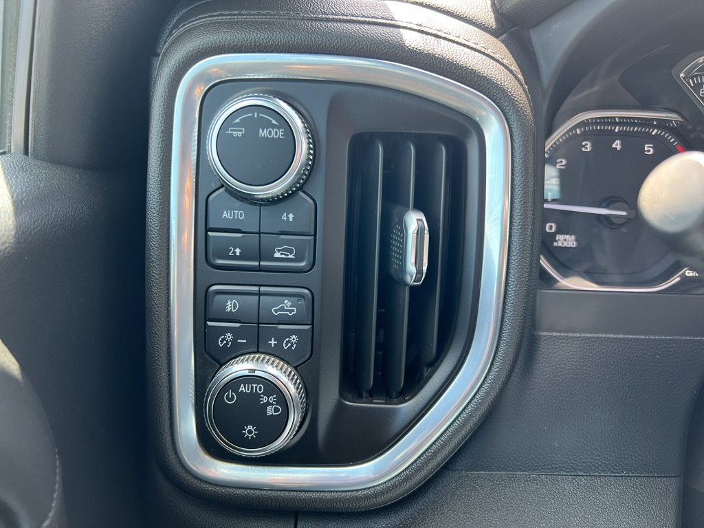 Used 2022 GMC Sierra 1500 Elevation AWD/4WD image 24