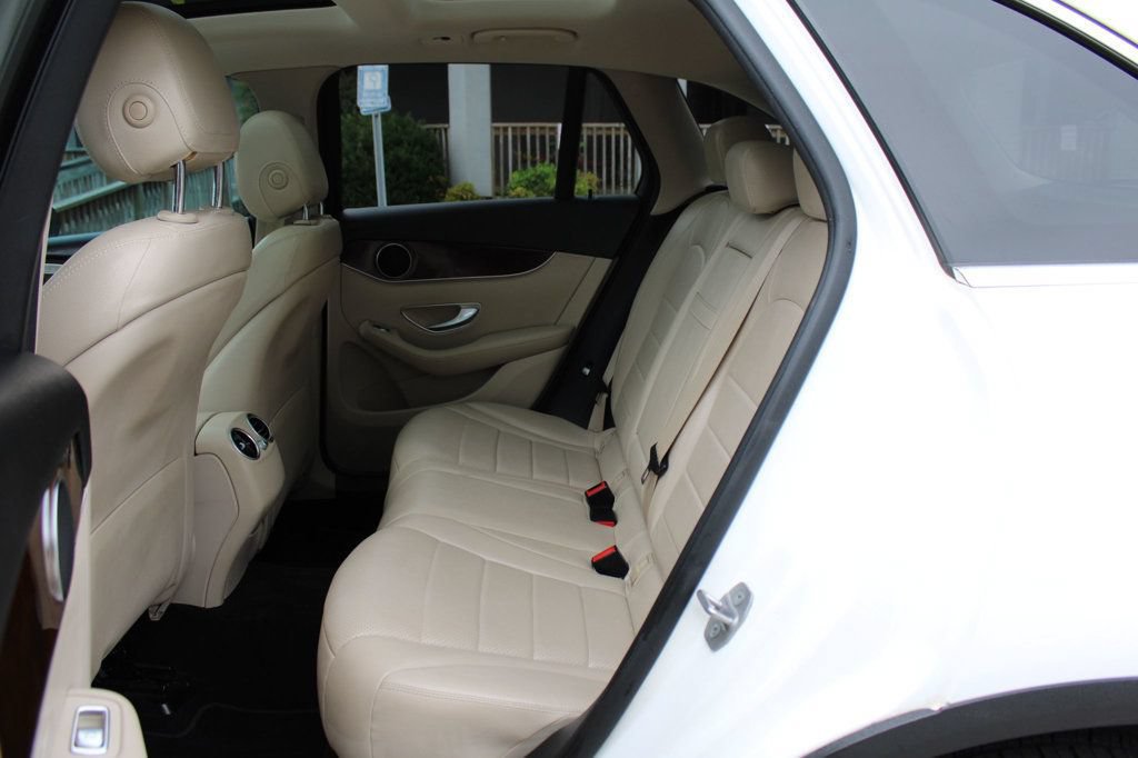 Used 2017 Mercedes-Benz GLC 300 image 33