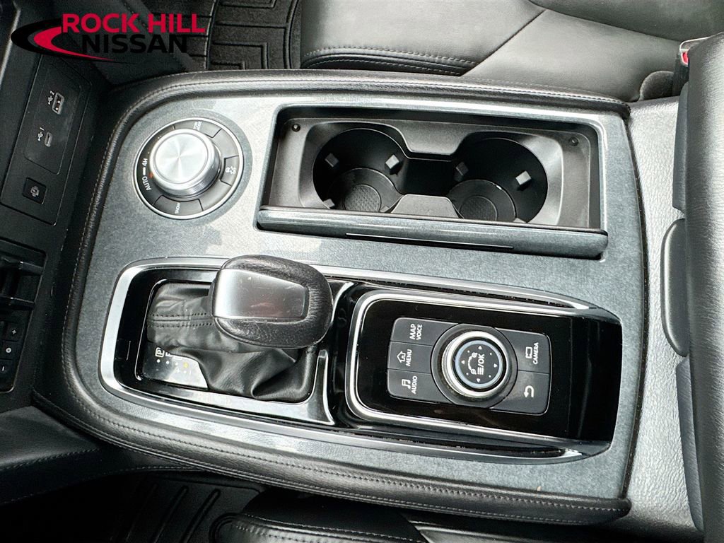 Used 2022 Nissan Armada SV image 24