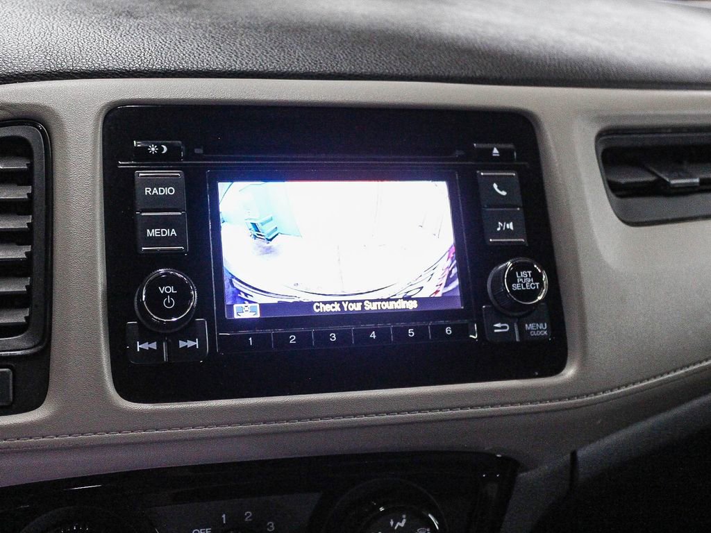 Used 2021 Honda HR-V LX image 24