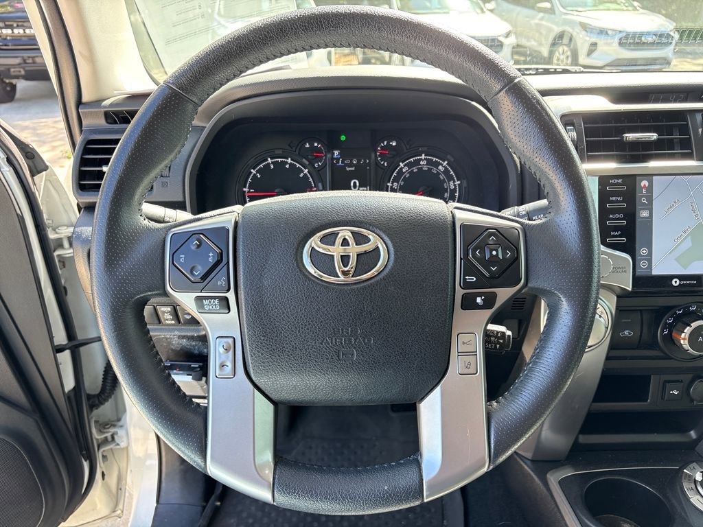 Used 2022 Toyota 4Runner SR5 Premium w/ Moonroof Package image 17