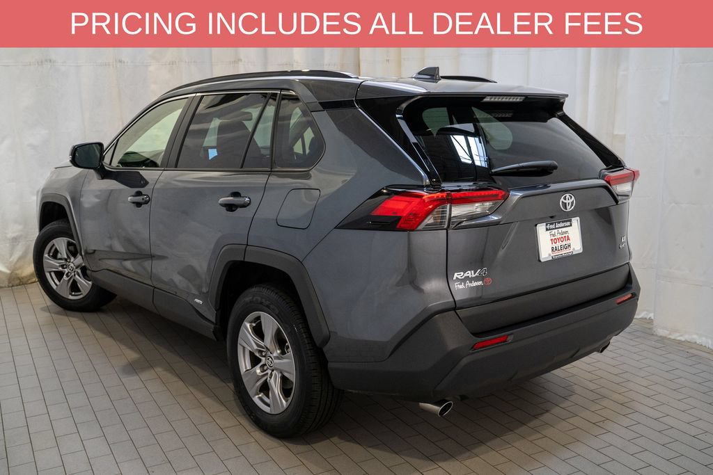 Certified 2025 Toyota RAV4 LE AWD/4WD image 3