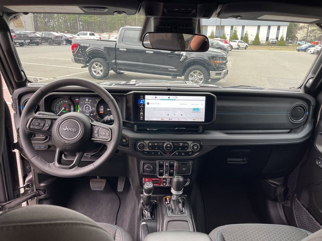 Certified 2025 Jeep Wrangler Unlimited Rubicon 4xe w/ Safety Group image 8