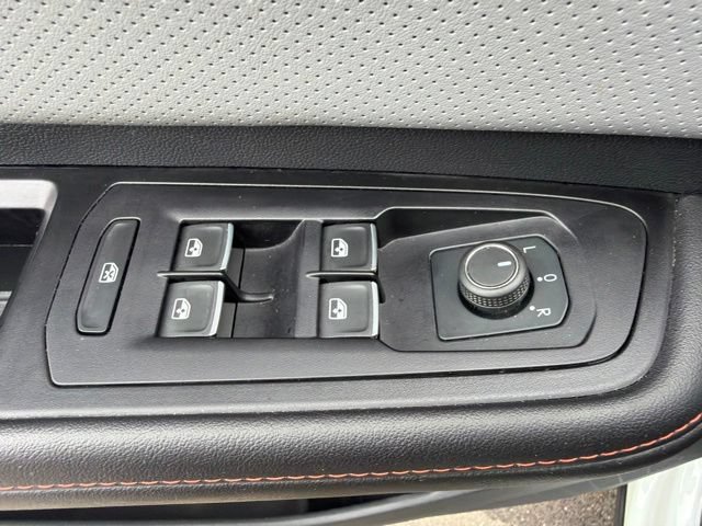Used 2024 Volkswagen Atlas Peak Edition SE AWD/4WD image 28