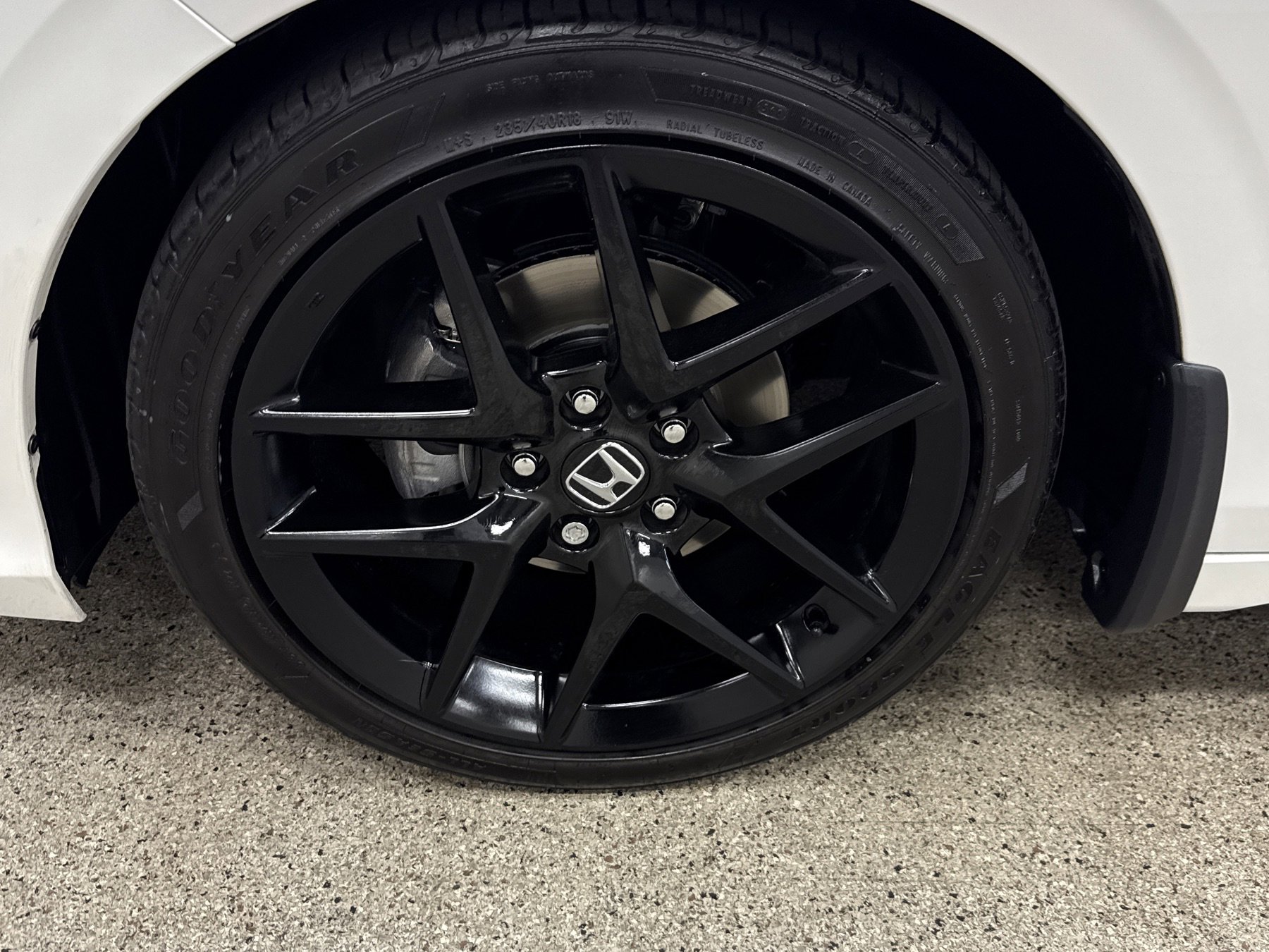 Used 2025 Honda Civic Sport image 2