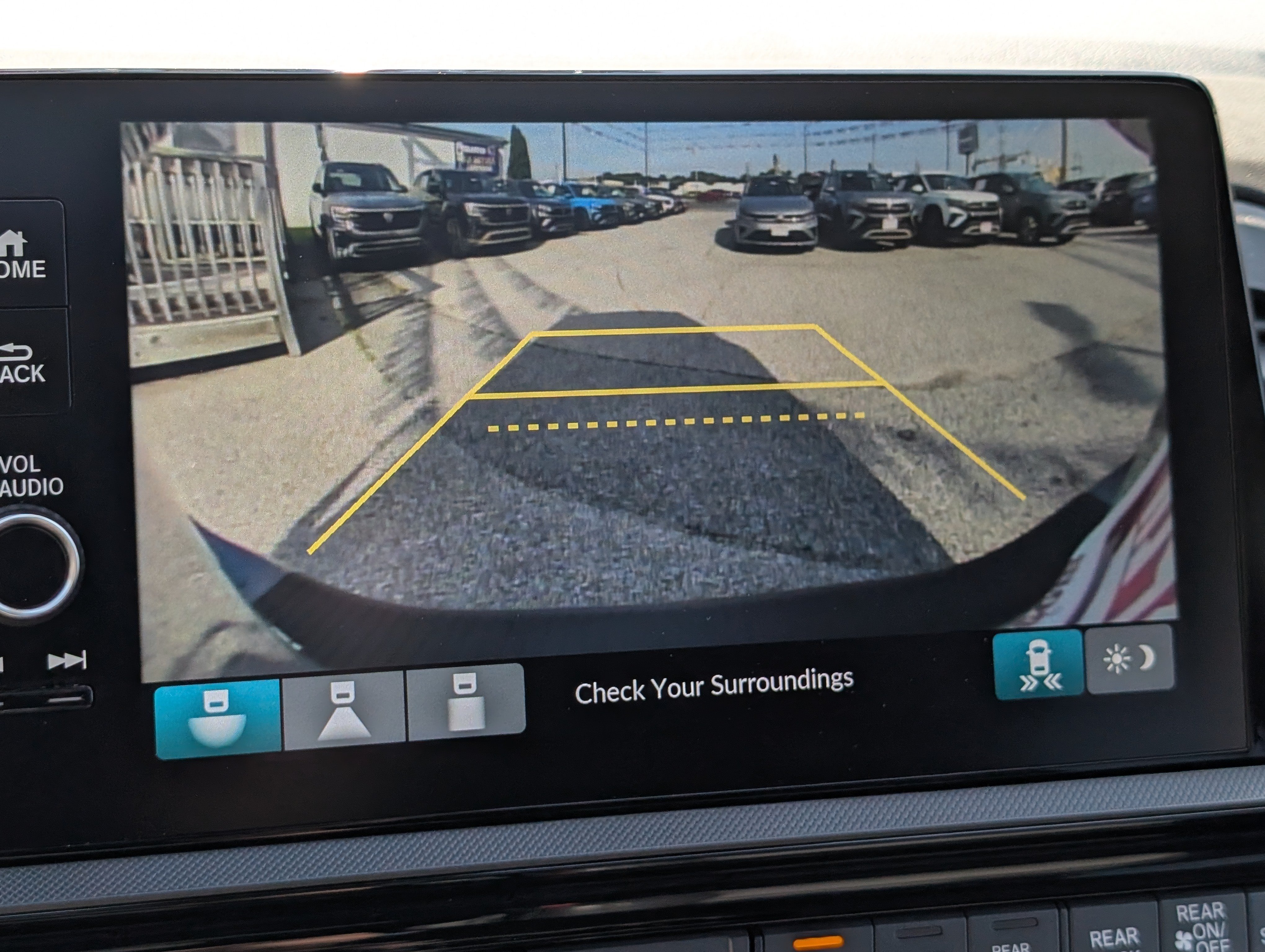 Used 2025 Honda Odyssey EX-L image 29