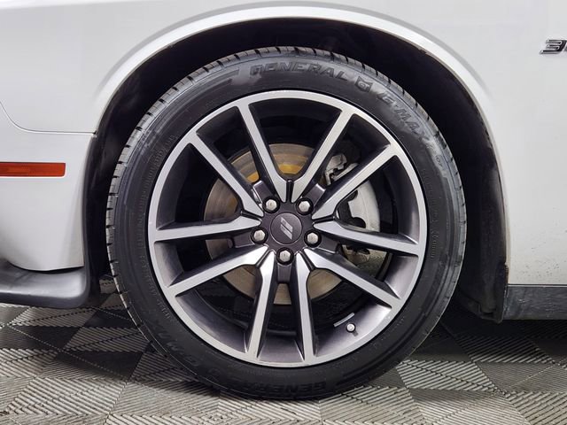Used 2023 Dodge Challenger R/T image 10