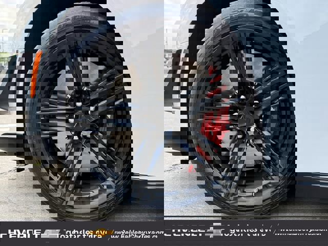 Used 2022 Chevrolet Camaro ZL1 image 10