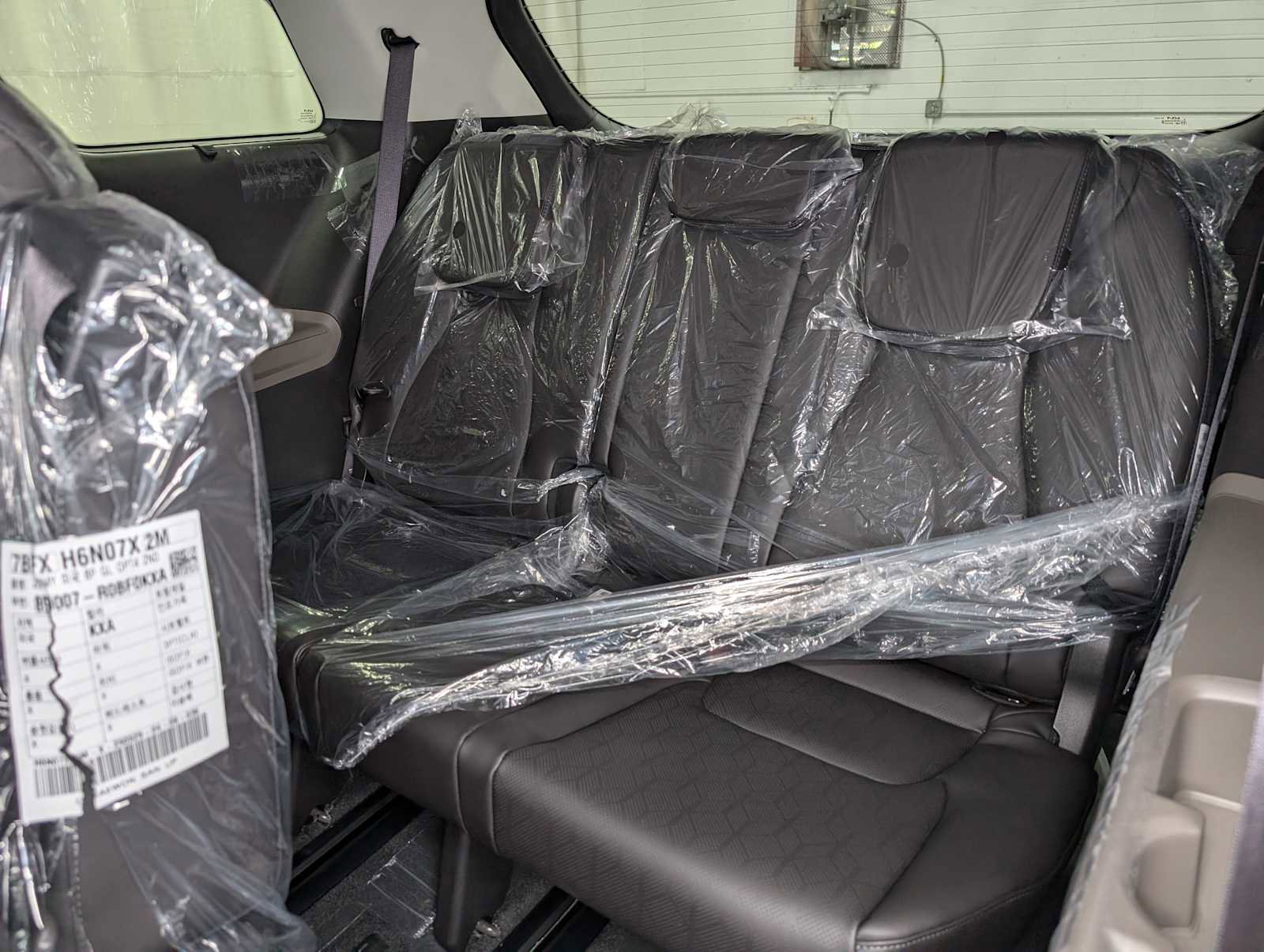 New 2026 Kia Carnival EX image 17