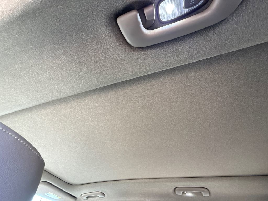 Used 2020 Hyundai Santa Fe Limited image 18