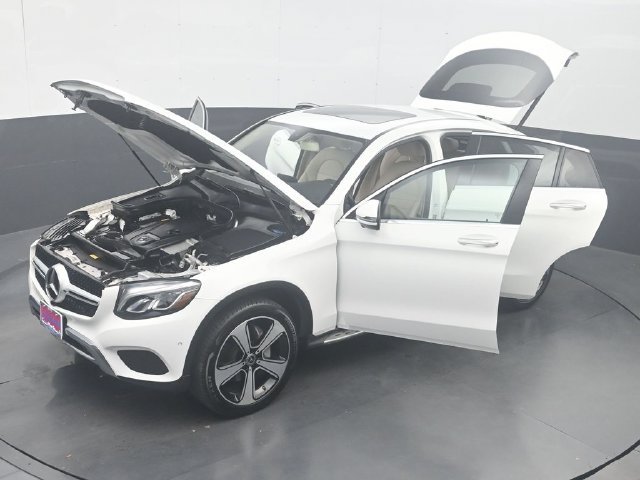 Used 2019 Mercedes-Benz GLC 300 4MATIC Coupe image 45