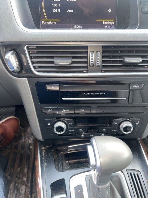 Used 2016 Audi Q5 2.0T Premium Plus w/ Technology Package image 21