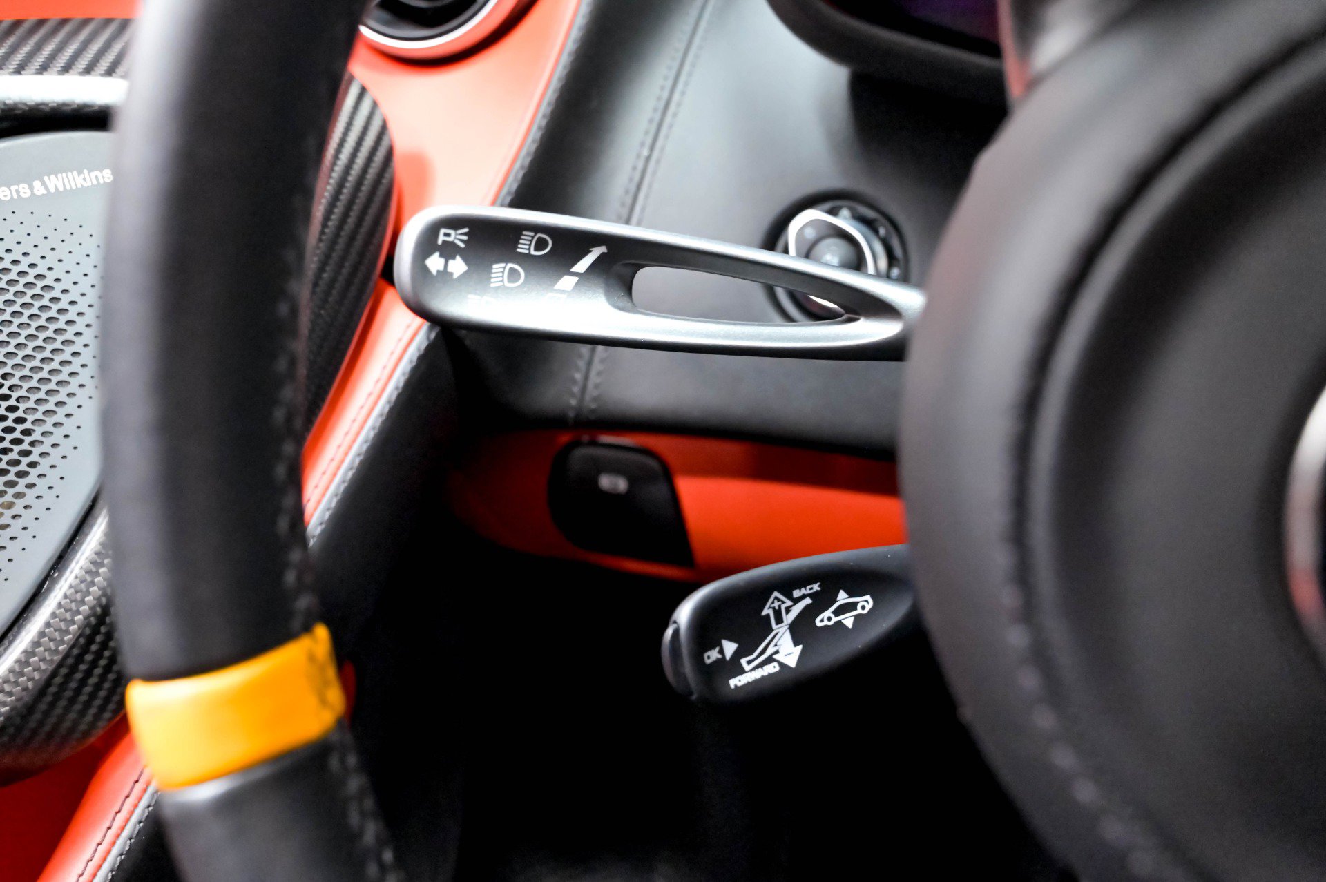Used 2019 McLaren 600LT RWD image 54