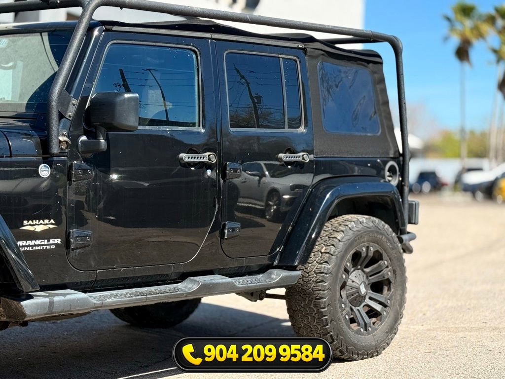 Used 2015 Jeep Wrangler Unlimited Sahara AWD/4WD image 3
